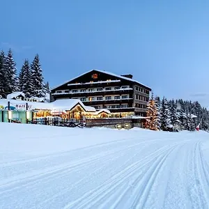 4* Hotel Courcheneige